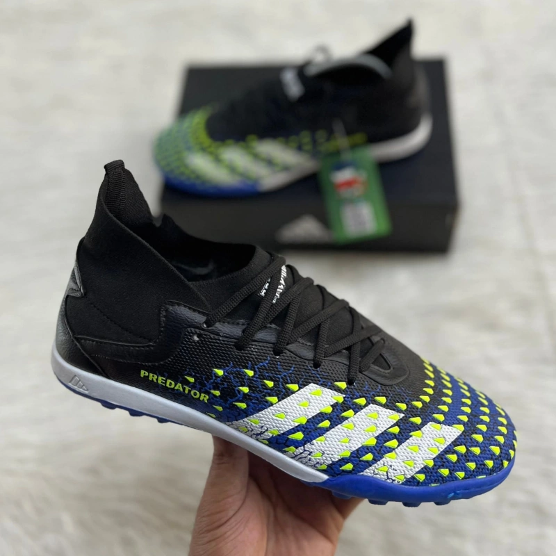Tartan Predator