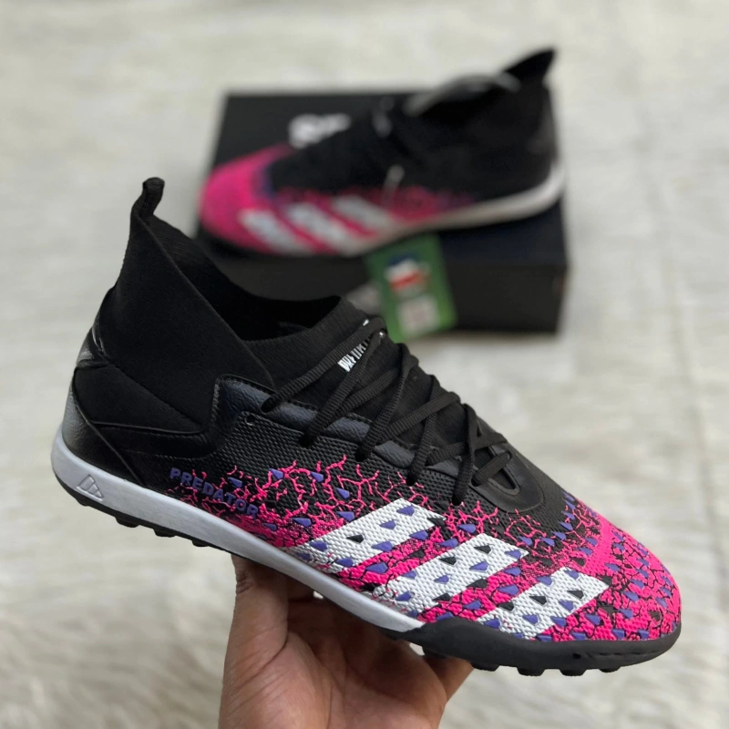 Tartan Predator