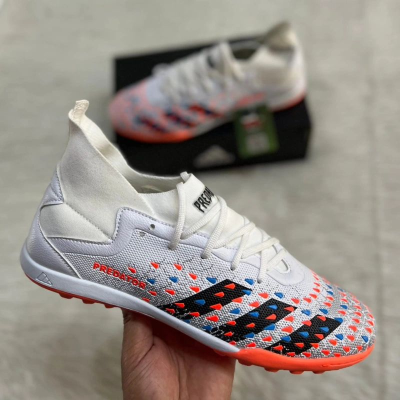 Tartan Predator